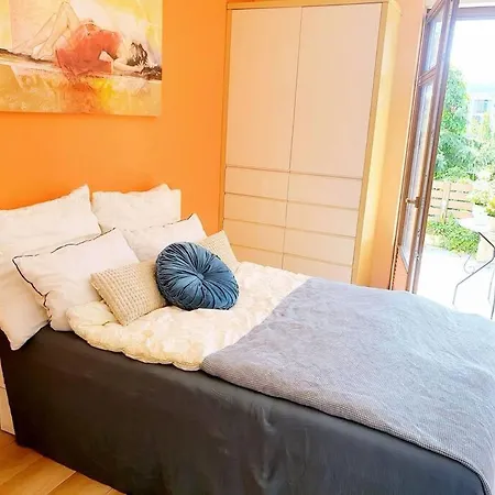 Apartament Emerald Apartman *